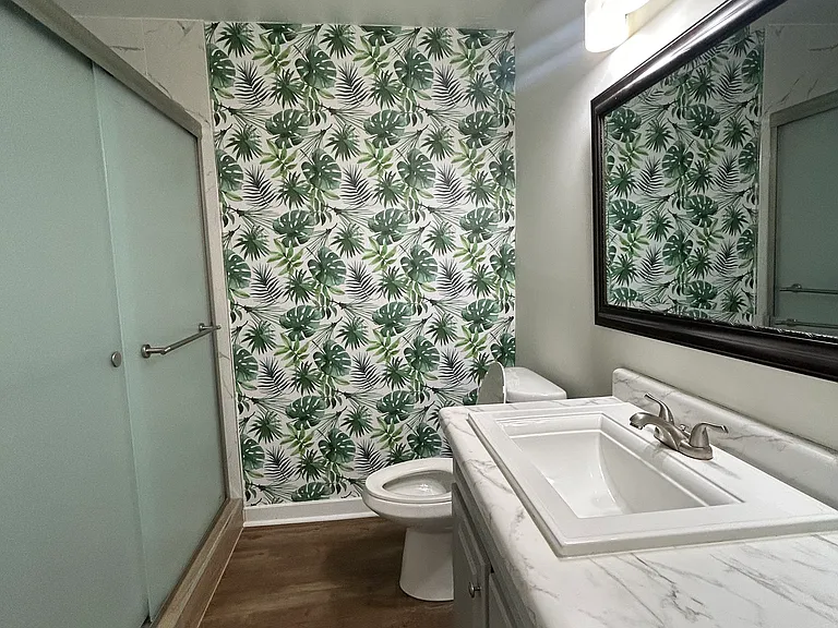 614 Boston Rd — Photo 13