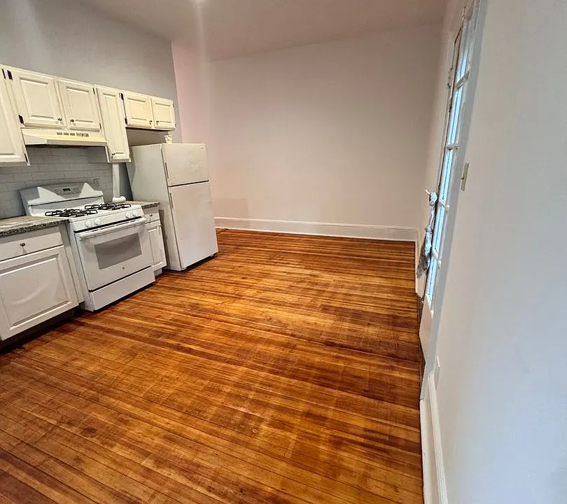 416 Bloomfield Ave