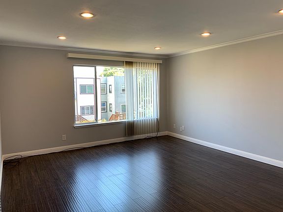 4th image of 228 23rd Ave APT 3