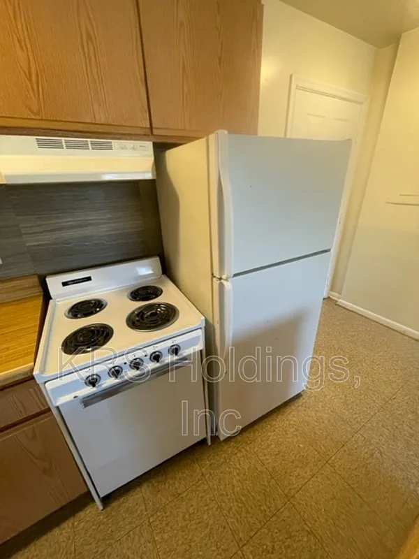 Praxis Apartments — Photo 2