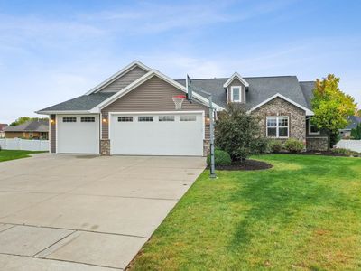 1381 Aviator Ct, De Pere, WI, 54115