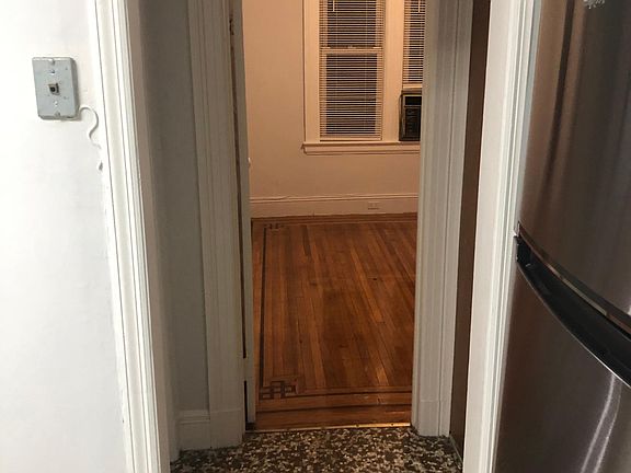 4th image of 21138 43rd Ave #1