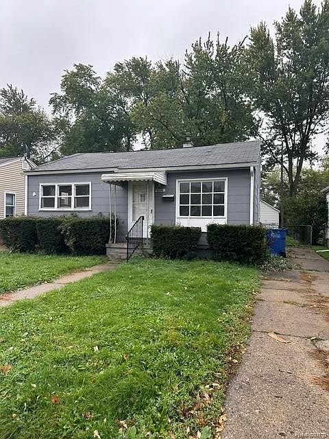 8646 Ford Ave, photo 2