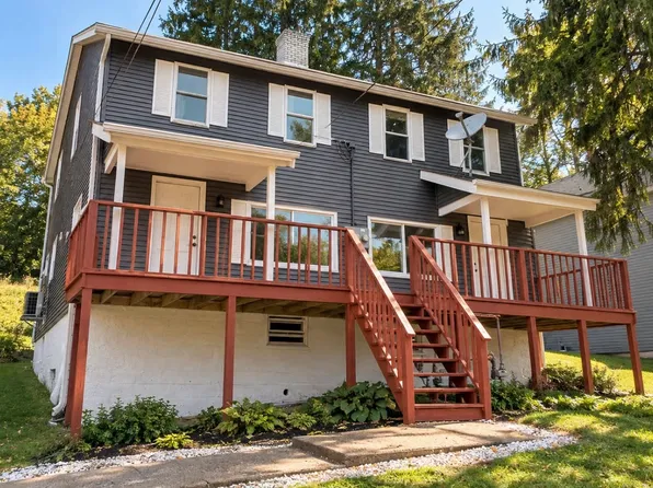 3608 Edgewood St #2, South Park, PA 15129
