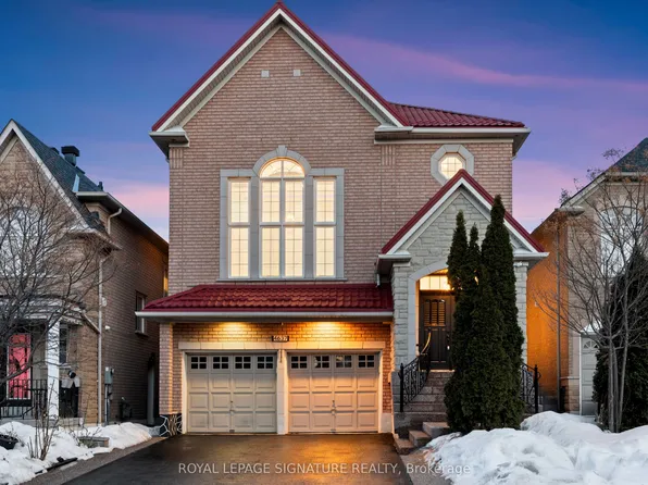 4637 James Austin Dr, Mississauga, ON L4Z 4G9