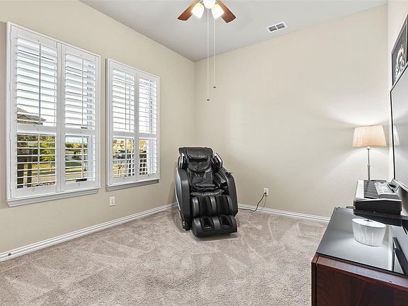 5th image of 2216 Corsair Ln