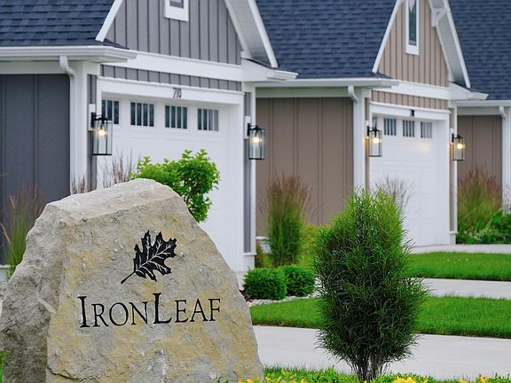 2nd image of 211 Iron Leaf Ct #211