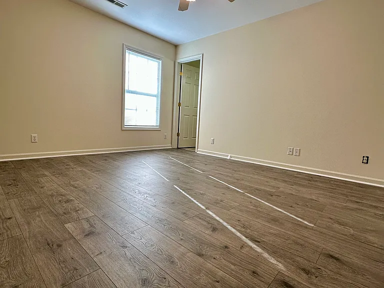 1620 Ridgecrest Dr #B — Photo 4