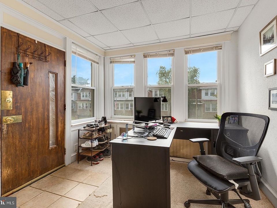 1st image of 654 Jamestown Ave
