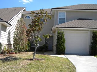305 Blue Lake Rd, Saint Johns, FL 32259
