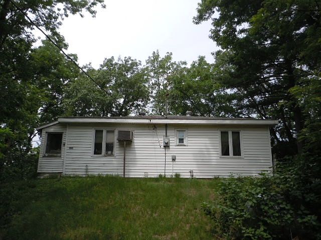2nd image of 2445 Road