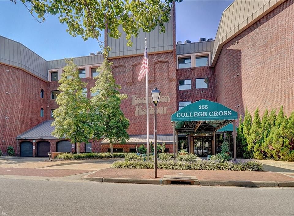 1st image of 255 College Pl #75