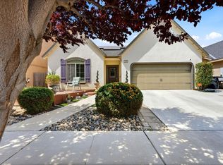 2106 W Bryman St, Hanford, CA 93230