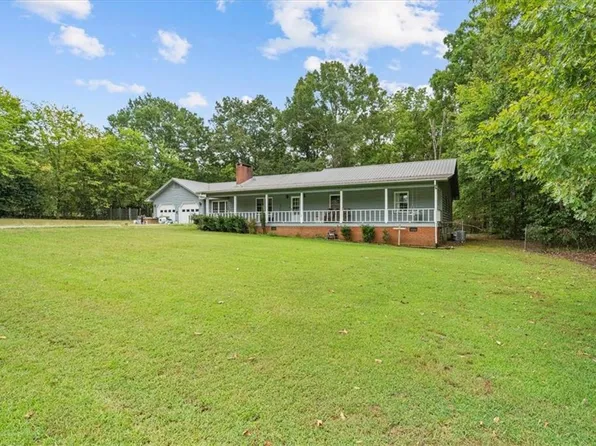 130 Versallies Dr NE, Calhoun, GA 30701