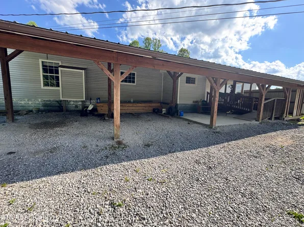 204 Honey Creek Loop Rd, Allardt, TN 38504