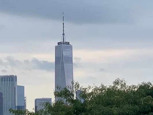 Rented by Compass | media 16