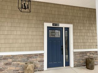 8734 Macomb St, Grosse Ile, MI 48138