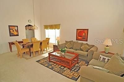 5th image of 637 Eagle Pointe S