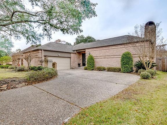 4th image of 11602 Aspenway Dr