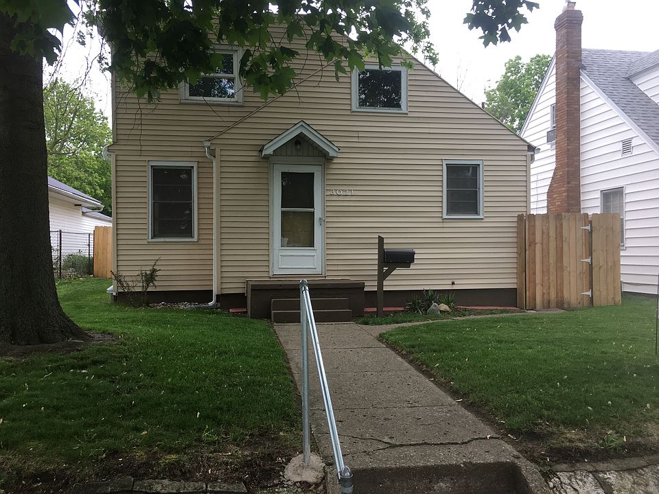 1st image of 3021 Prast Blvd