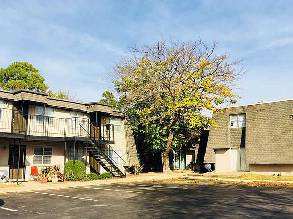 4th image of 5107 N Hammond Ave #5101A