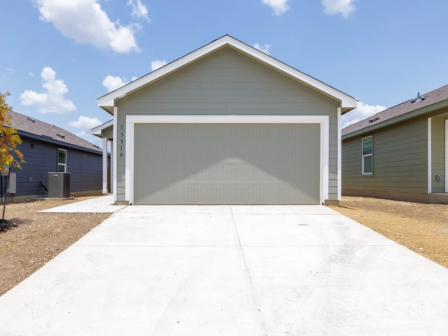 13319 Furyk Dr — Photo 2