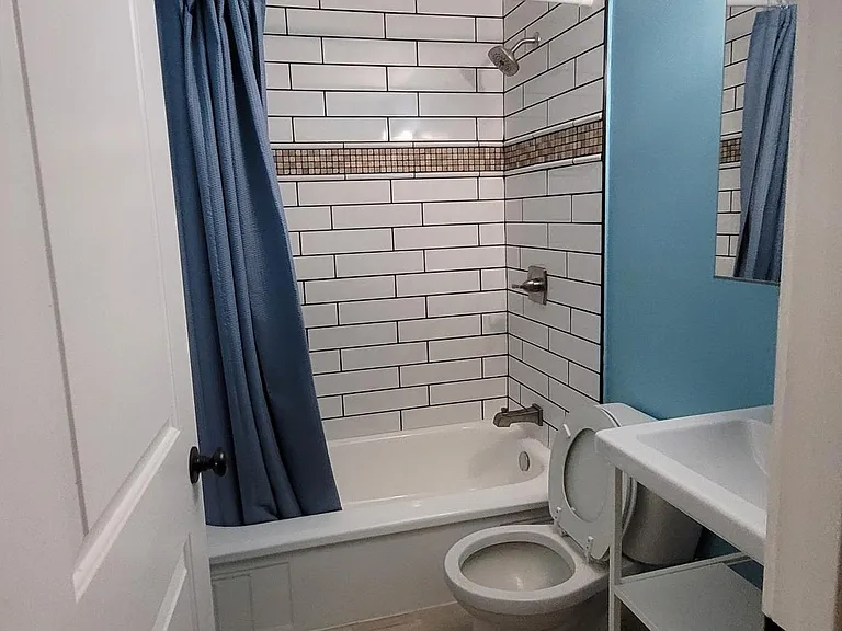 503 S Hawthorne Dr — Photo 16