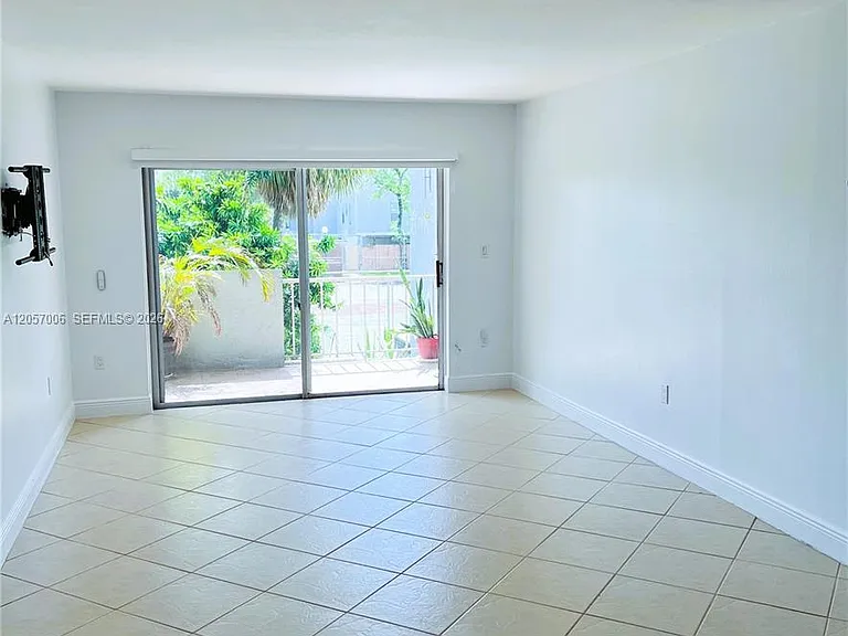 6195 W 18th Ave #G214 — Photo 3