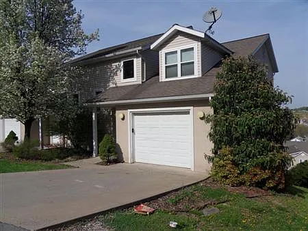 217 Newberry Ln