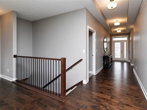 3rd image of 9614 Alderwood Dr