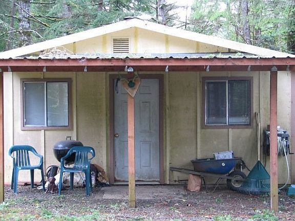 Studio Apt. needs a little paint.