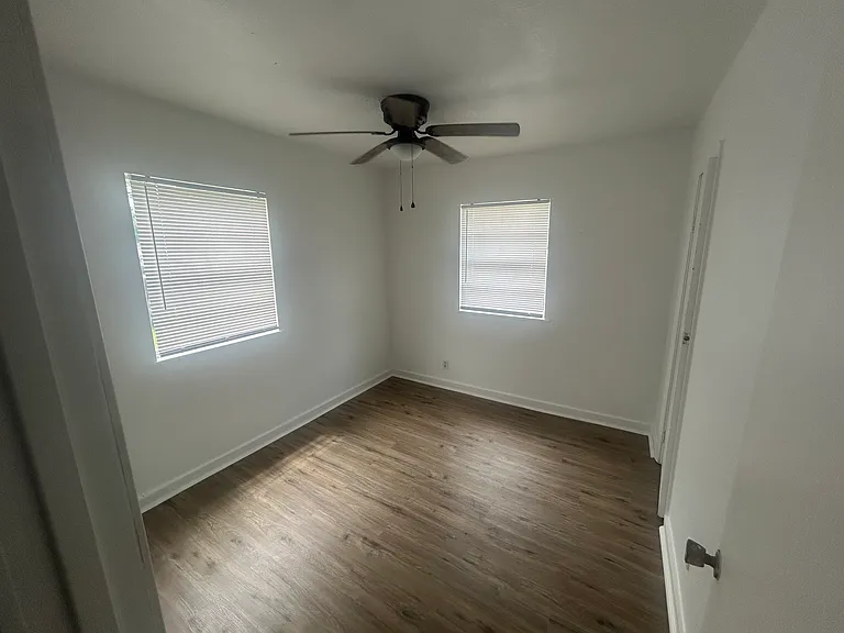 485 Sargent St — Photo 20