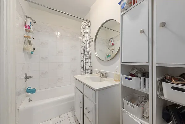 Rented by Compass | media 14