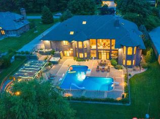 9326 Montello Rd, Lincoln, NE 68520