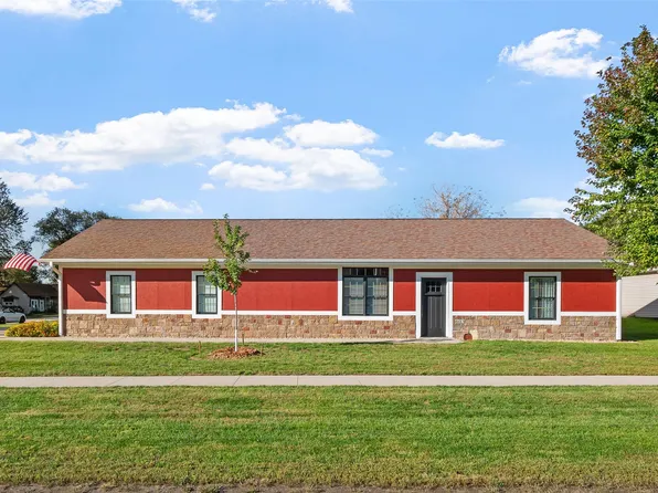603 5th St, Maxwell, IA 50161