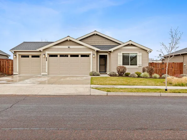 863 NE Hudspeth Cir, Prineville, OR 97754