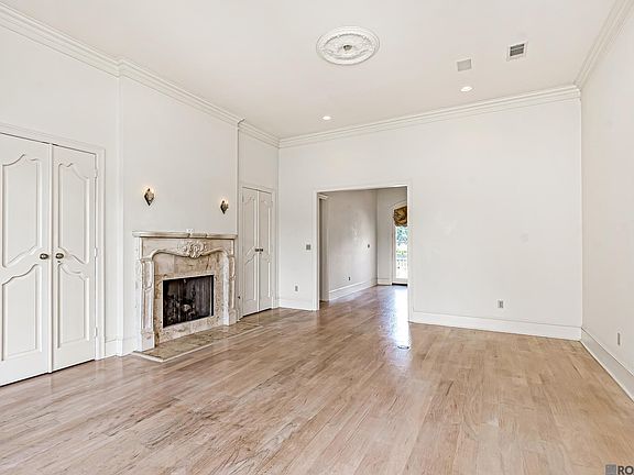 4th image of 12038 Lake Estates Ave