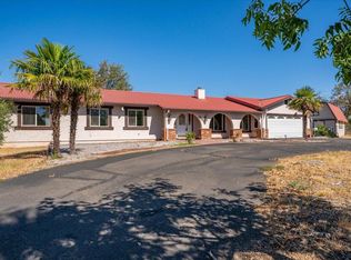 9297 Escondido Ln, Redding, CA 96002