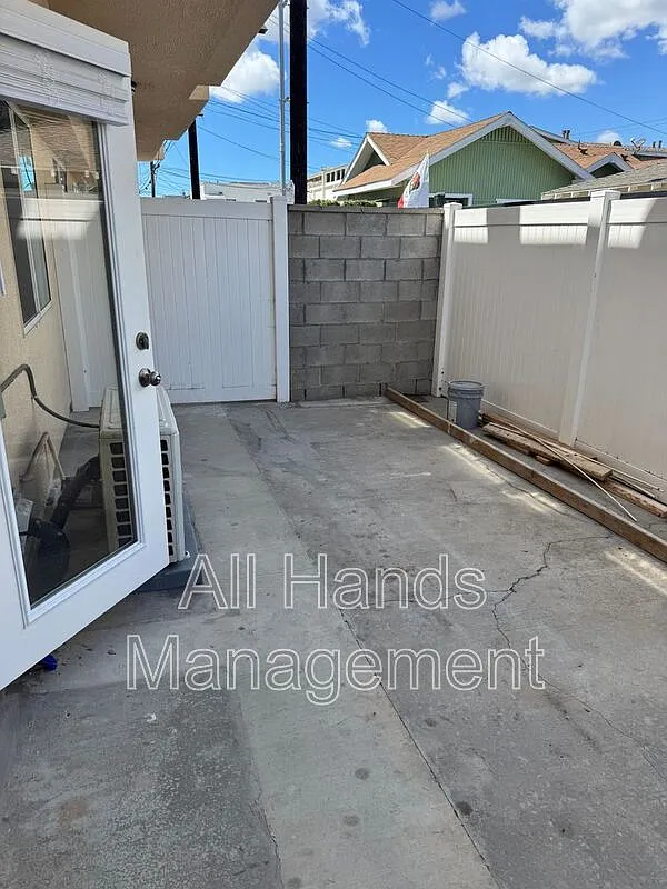 1 bed, 1.0 bath, 500 sqft, $2,050 — Photo 4