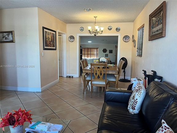 3rd image of 9026 SW 34th St