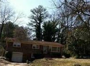 2440 Ben Hill Rd, East Pt, GA 30344