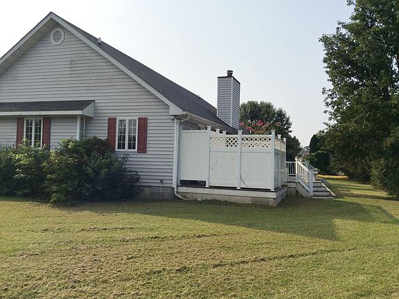 5th image of 4 Dartmouth Dr