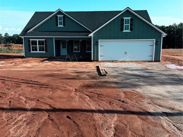 1097 30th St, Valley, AL 36854