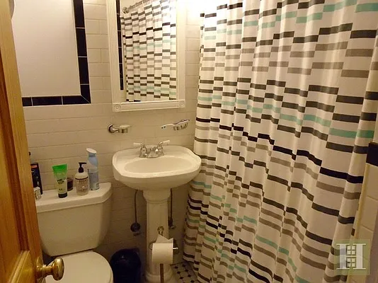 Rented by Halstead Real Estate | media 8