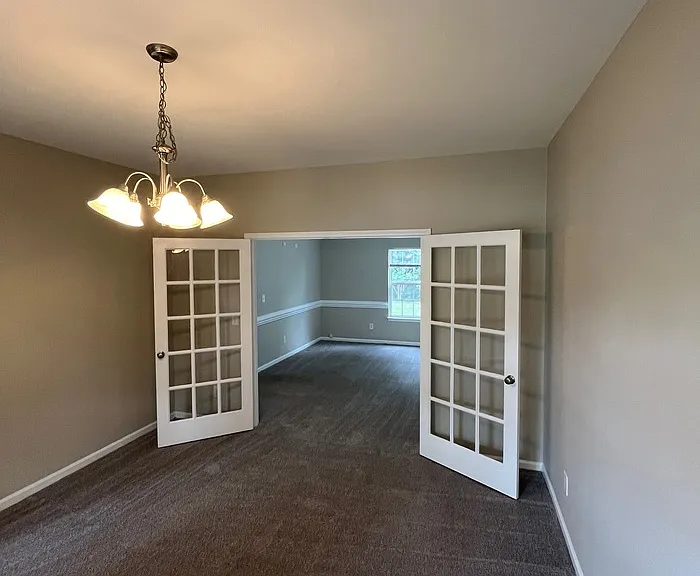 15315 Edgewater Forest Ln — Photo 6