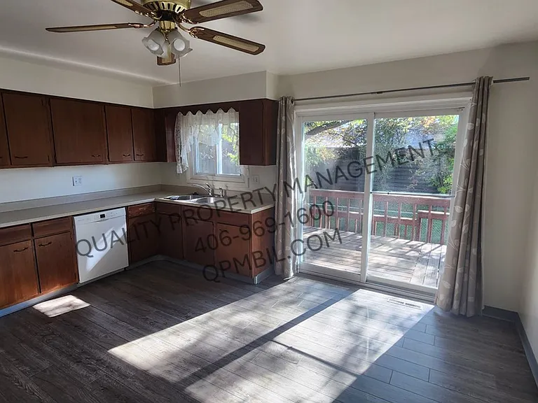 1904 Saint Johns Ave #1904 — Photo 3