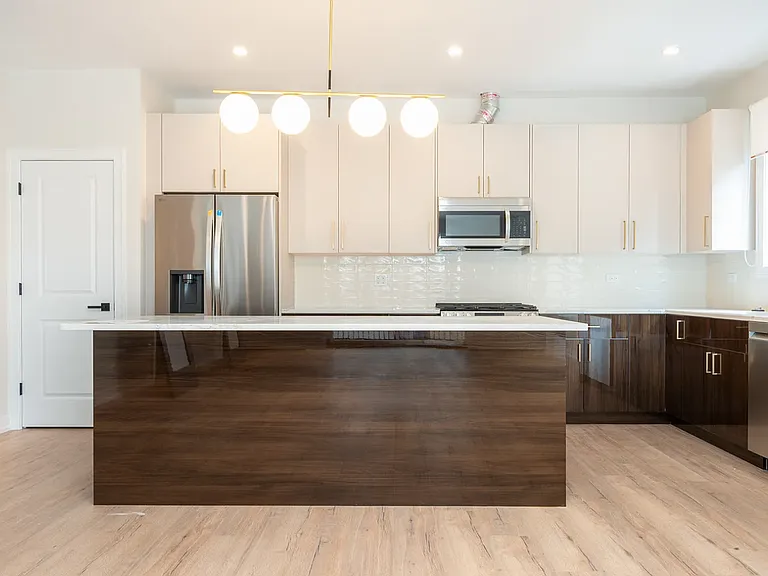 6853 W Belmont Ave #3 — Photo 6