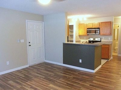 1st image of 1303 Red Deer Way