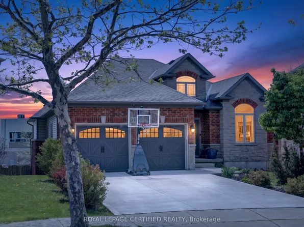 91 Candlewood Dr, Hamilton, ON L8J 0A3