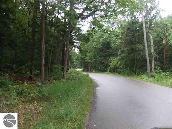 4th image of LOT 51 Lakeshore Dr Lot 51